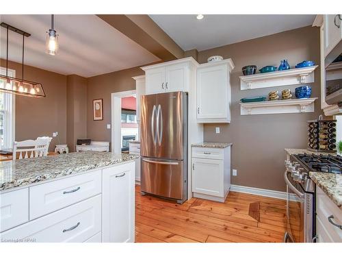 3 Elm Street, Stratford, ON - Indoor Photo Showing Kitchen With Stainless Steel Kitchen With Upgraded Kitchen