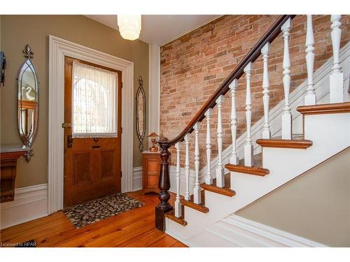 3 Elm Street, Stratford, ON - Indoor Photo Showing Other Room