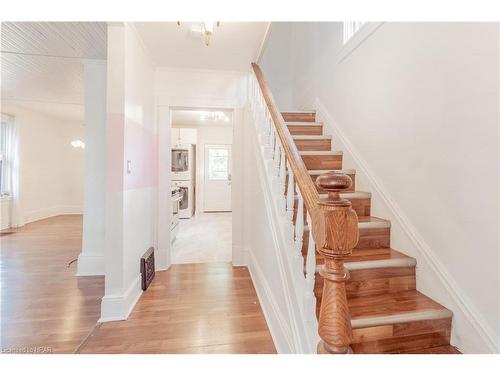 385 Douro Street, Stratford, ON - Indoor Photo Showing Other Room