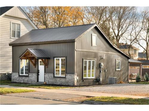 82 Park Street, St. Marys, ON - Outdoor With Facade