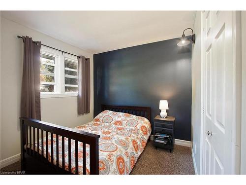 173 Washington Street W, Thamesford, ON - Indoor Photo Showing Bedroom