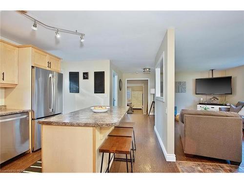 173 Washington Street W, Thamesford, ON - Indoor Photo Showing Laundry Room