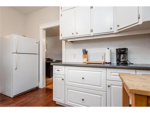 50 Trinity Street, Stratford, ON - Indoor Photo Showing Kitchen