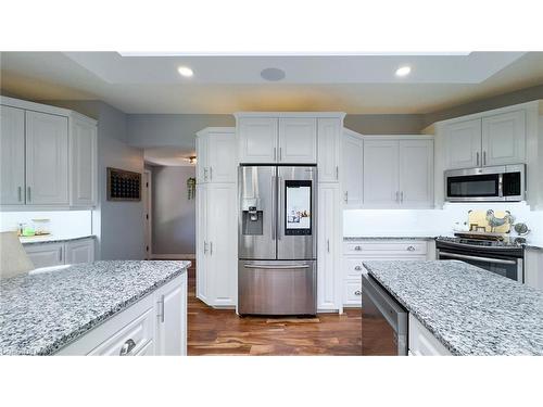 76000 London Road, Brucefield, ON - Indoor Photo Showing Kitchen With Upgraded Kitchen