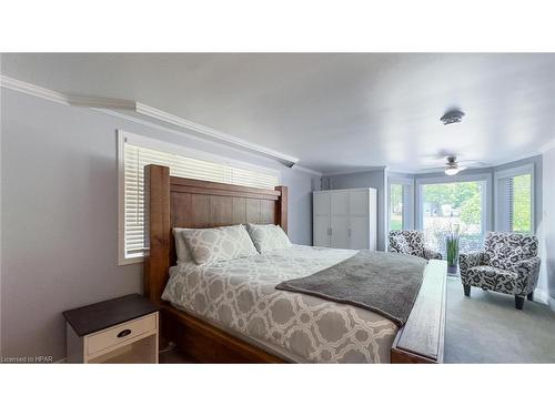 76000 London Road, Brucefield, ON - Indoor Photo Showing Bedroom