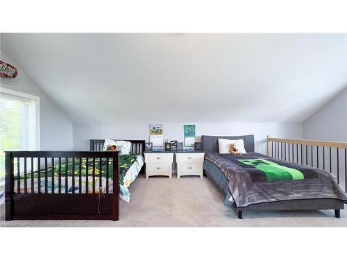 76000 London Road, Brucefield, ON - Indoor Photo Showing Bedroom