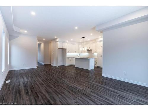 198 Snyder'S Road, Baden, ON - Indoor Photo Showing Kitchen