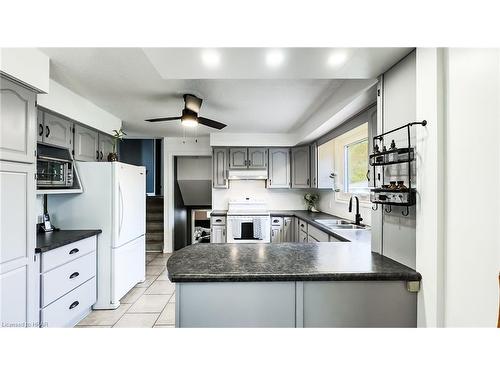 138 Sunset Drive, Goderich, ON - Indoor Photo Showing Kitchen With Double Sink