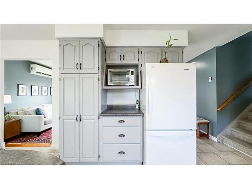 138 Sunset Drive, Goderich, ON - Indoor Photo Showing Kitchen