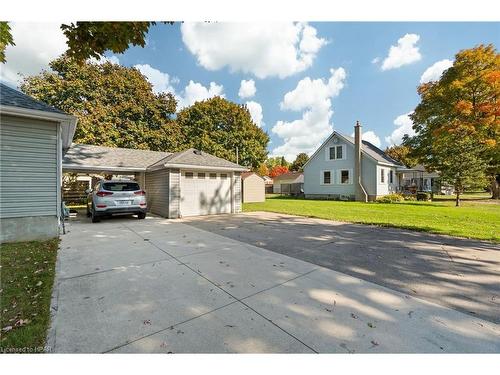 74 Main Street N, Seaforth, ON - Outdoor