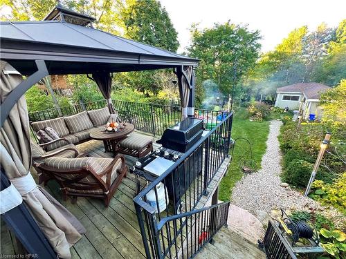 348 Devon Street, Stratford, ON - Outdoor With Deck Patio Veranda