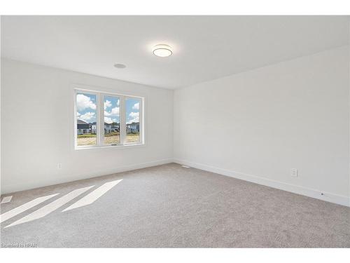 159 Greene Street, Exeter, ON - Indoor Photo Showing Other Room