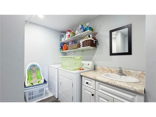 73840 Goshen Line, Bluewater, ON - Indoor Photo Showing Laundry Room