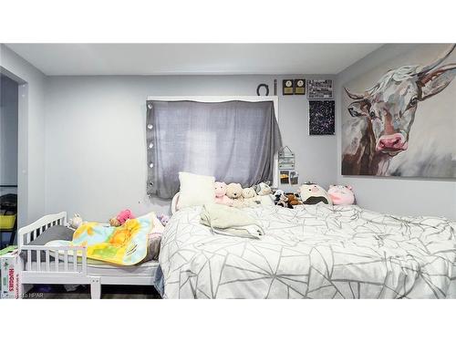 73840 Goshen Line, Bluewater, ON - Indoor Photo Showing Bedroom