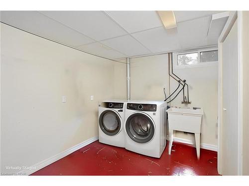 472 Jones Street E, St. Marys, ON - Indoor Photo Showing Laundry Room