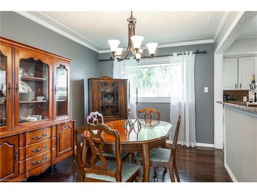 35 Dawson Street, Stratford, ON - Indoor Photo Showing Dining Room