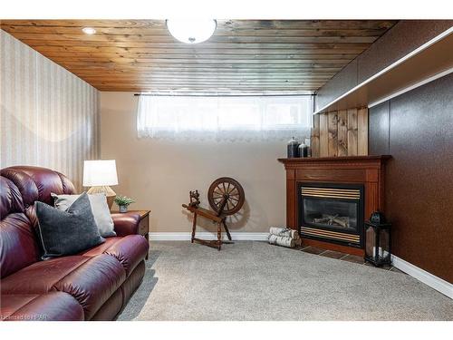 35 Dawson Street, Stratford, ON - Indoor With Fireplace