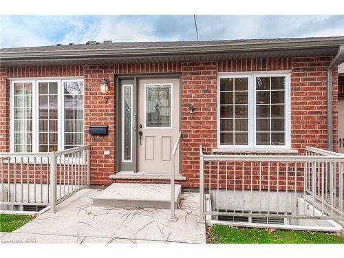 7-20 Huron Street N, St. Marys, ON - Outdoor