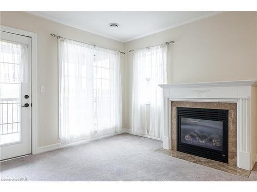 7-20 Huron Street N, St. Marys, ON - Indoor Photo Showing Living Room With Fireplace