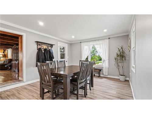 341149 Grey Rd 28, West Grey, ON - Indoor Photo Showing Dining Room