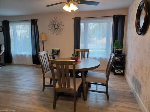 205 Blake Street W, Goderich, ON - Indoor Photo Showing Dining Room