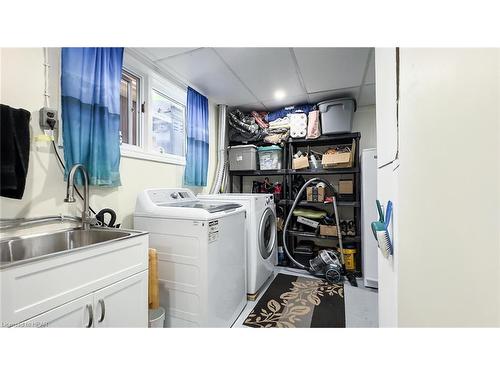 205 Blake Street W, Goderich, ON - Indoor Photo Showing Laundry Room