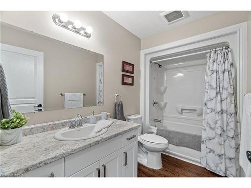 251 Gibbons Street, Goderich, ON - Indoor Photo Showing Bathroom