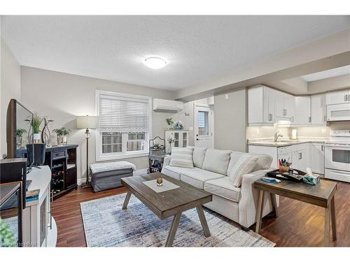 251 Gibbons Street, Goderich, ON - Indoor Photo Showing Living Room