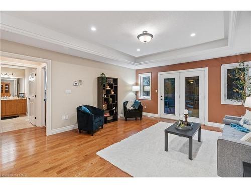 4-7 Fairhaven Lane E, Goderich, ON - Indoor Photo Showing Living Room