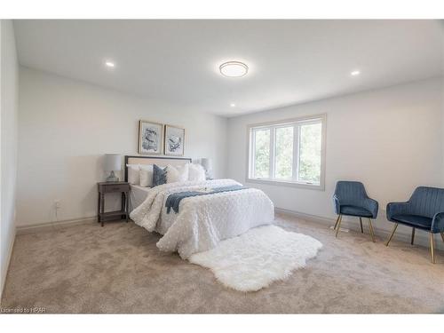 104 Greene Street, Exeter, ON - Indoor Photo Showing Bedroom