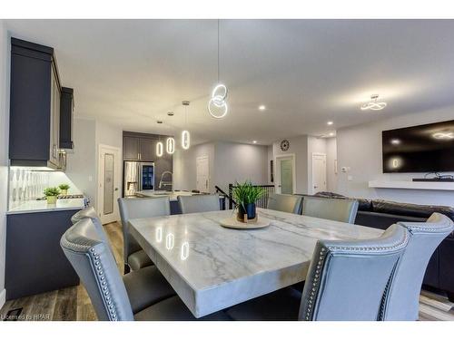 1070 Evans Street W, Listowel, ON - Indoor Photo Showing Dining Room