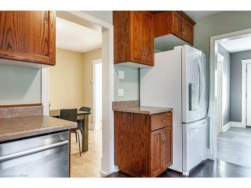 612 Albert Street, Stratford, ON - Indoor Photo Showing Kitchen