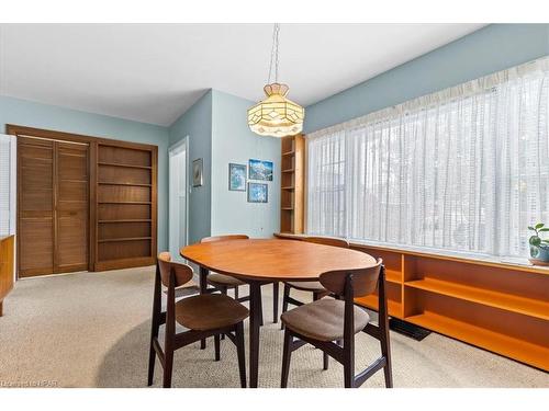 75 Youngs Street, Stratford, ON - Indoor Photo Showing Dining Room