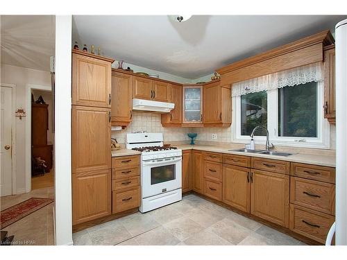 166 Cobourg Street, Stratford, ON - Indoor Photo Showing Kitchen With Double Sink