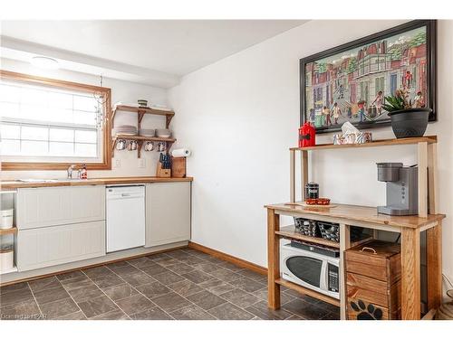 21 Southvale Road, St. Marys, ON - Indoor Photo Showing Kitchen