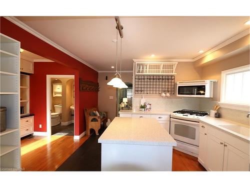 223 Mornington Street, Stratford, ON - Indoor Photo Showing Kitchen