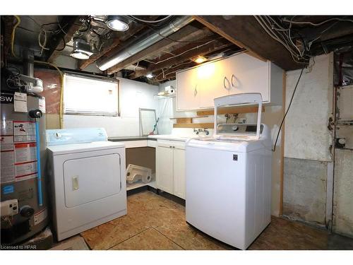 223 Mornington Street, Stratford, ON - Indoor Photo Showing Laundry Room