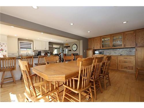 34486 Gore Road, South Huron (Munic), ON - Indoor Photo Showing Dining Room