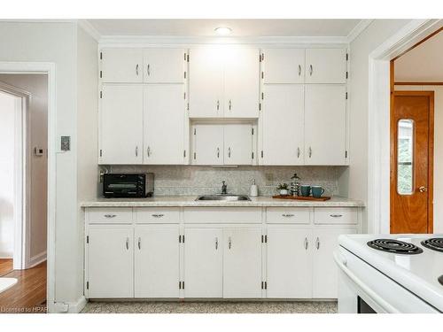 41 Daly Avenue, Stratford, ON - Indoor Photo Showing Kitchen