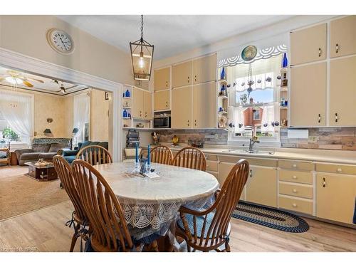 163 John Street, Harriston, ON - Indoor Photo Showing Dining Room