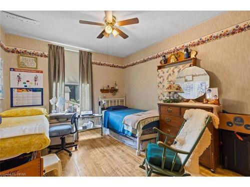 163 John Street, Harriston, ON - Indoor Photo Showing Bedroom