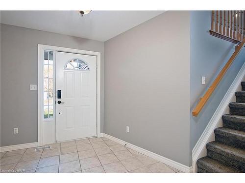 11 Wingfield Avenue, Stratford, ON - Indoor Photo Showing Other Room