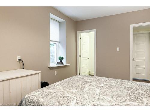 26 Daly Avenue, Stratford, ON - Indoor Photo Showing Bedroom