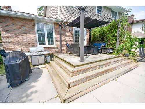 39 Park Lane Drive, Stratford, ON - Outdoor With Deck Patio Veranda With Exterior