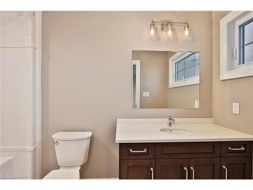 16 Linda Drive, Seaforth, ON - Indoor Photo Showing Bathroom