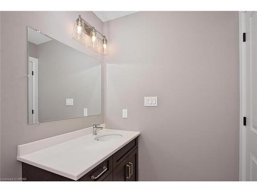 16 Linda Drive, Seaforth, ON - Indoor Photo Showing Bathroom