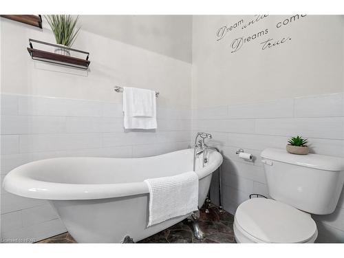 88 St David Street, Goderich, ON - Indoor Photo Showing Bathroom