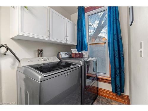 88 St David Street, Goderich, ON - Indoor Photo Showing Laundry Room