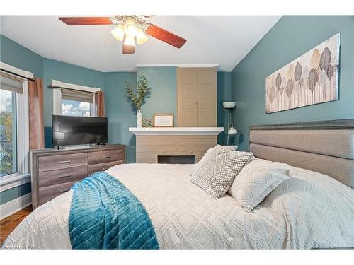 88 St David Street, Goderich, ON - Indoor Photo Showing Bedroom