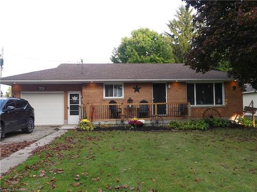 640 Elizabeth Street, Brussels, ON - Outdoor With Deck Patio Veranda